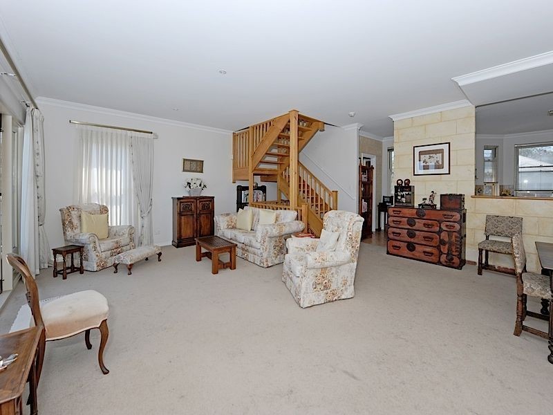 119 Solomon Street, Beaconsfield WA 6162