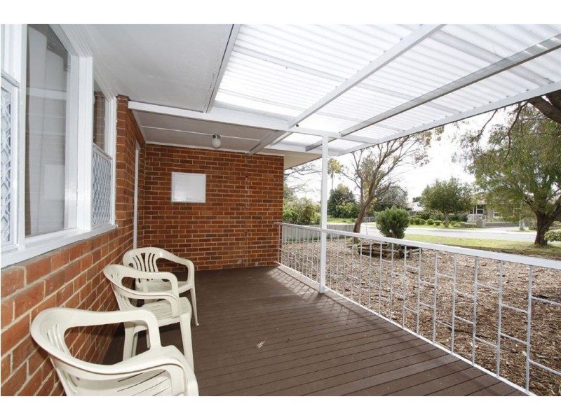 5 Keenan Street, Hamilton Hill WA 6163