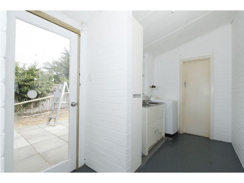 23 Thorsager Street, Coolbellup WA 6163