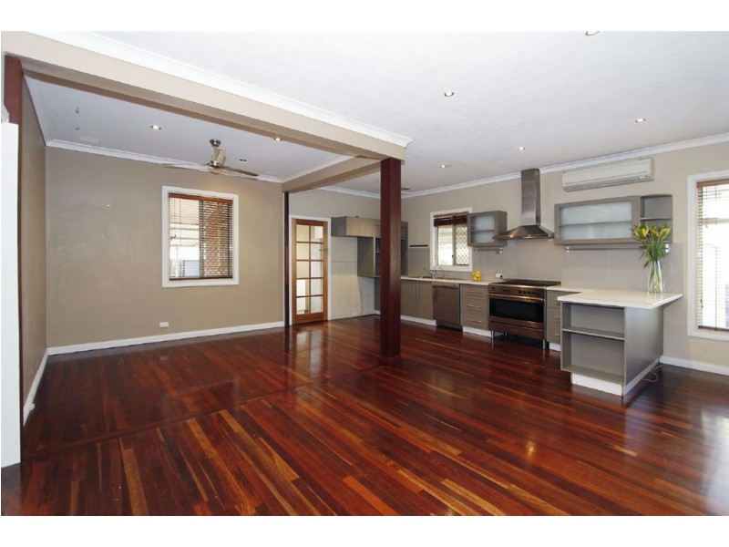 8 Alonso Street, Coolbellup WA 6163