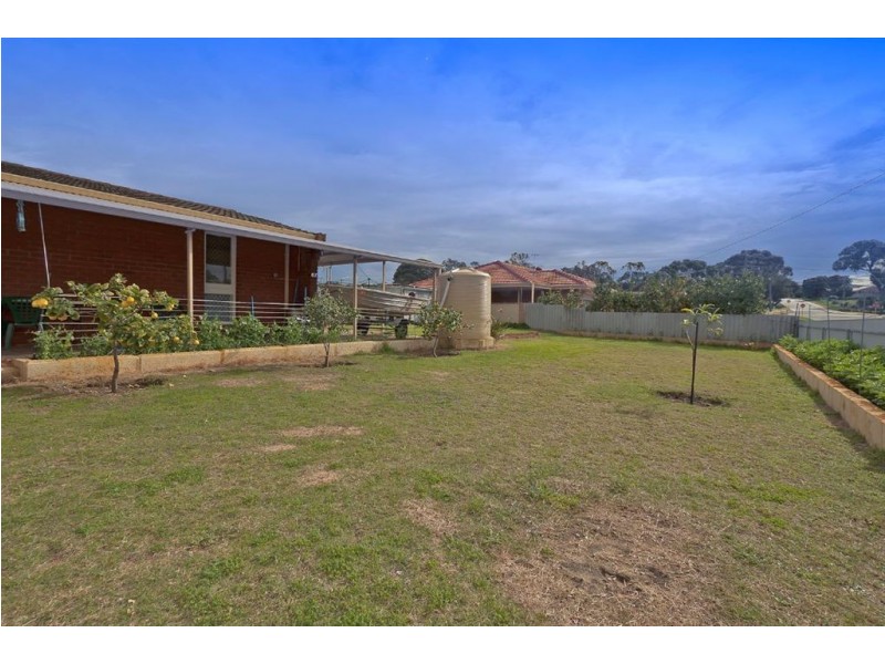 67 Bullfinch Street, Spearwood WA 6163