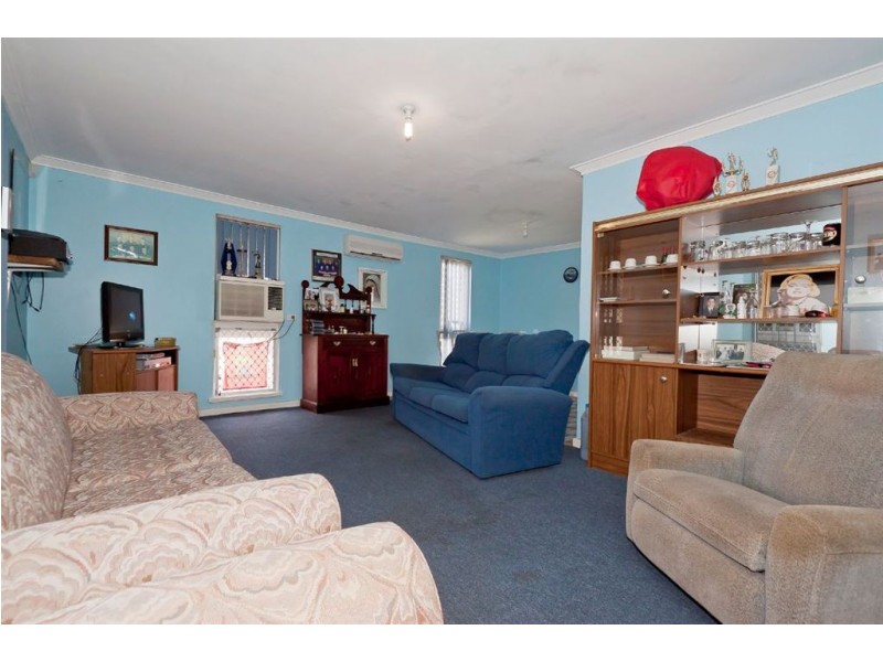 67 Bullfinch Street, Spearwood WA 6163