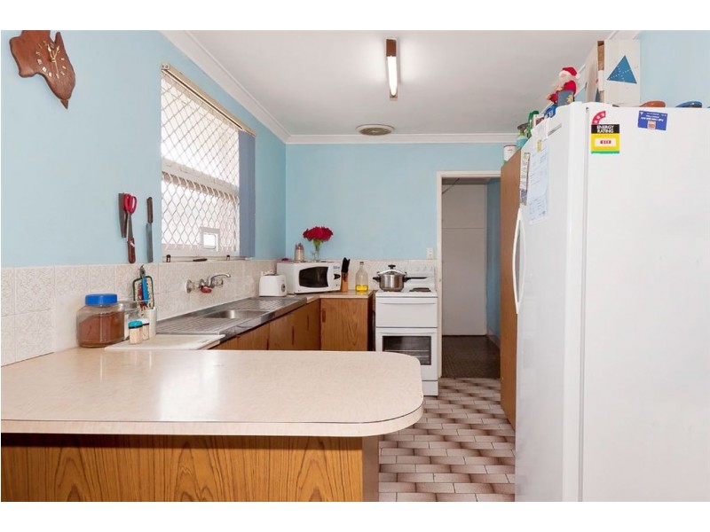 67 Bullfinch Street, Spearwood WA 6163