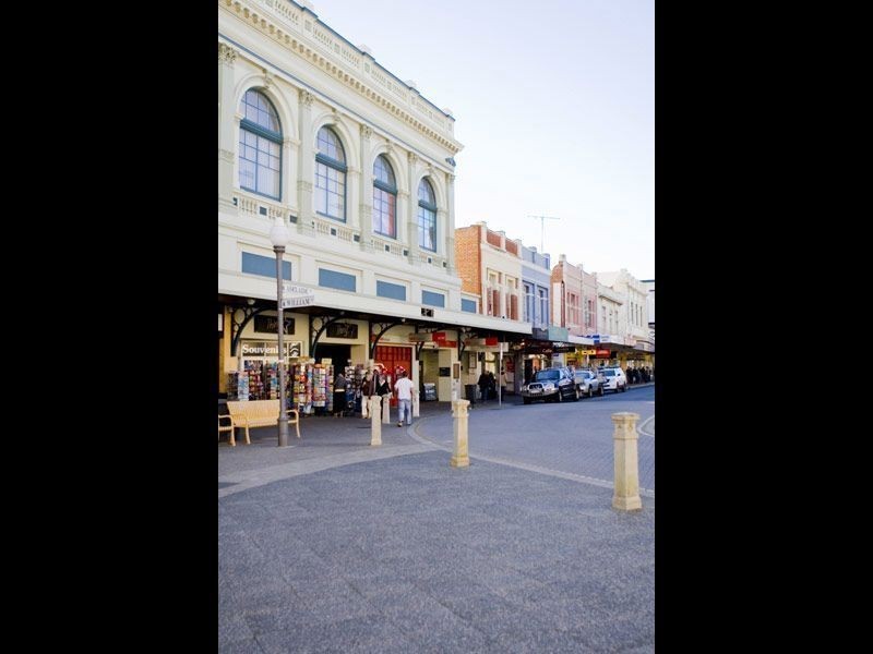 13/27-35 William Street, Fremantle WA 6160