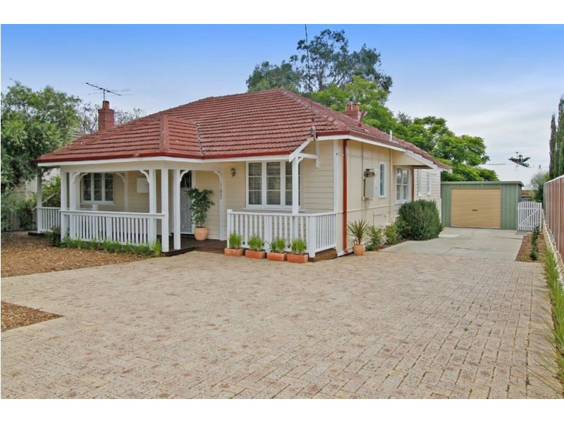 189 Carrington Street, Beaconsfield WA 6162