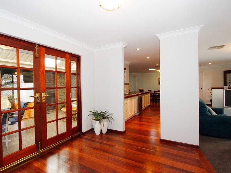 107 marvell avenue, Munster WA 6166