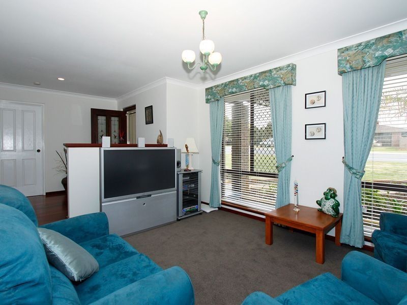 107 marvell avenue, Munster WA 6166