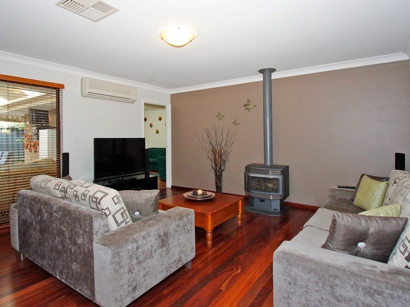 107 marvell avenue, Munster WA 6166