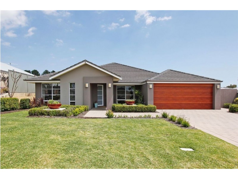 20 Edgehill Walk, Piara Waters WA 6112