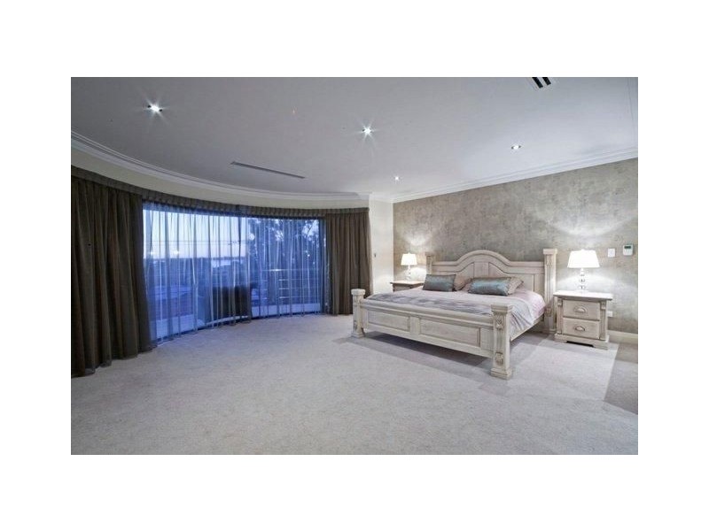 42b Doney Street, Alfred Cove WA 6154