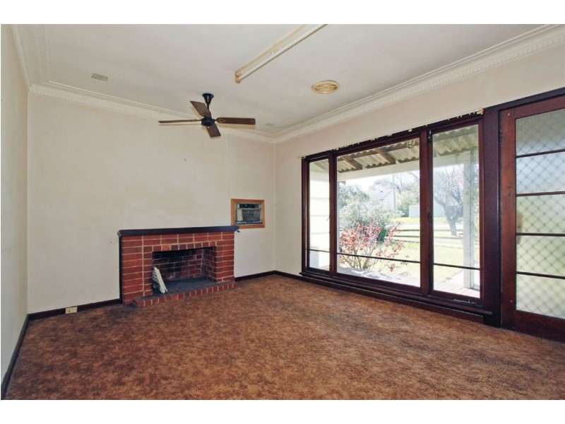 35 Grigg Place, Hilton WA 6163