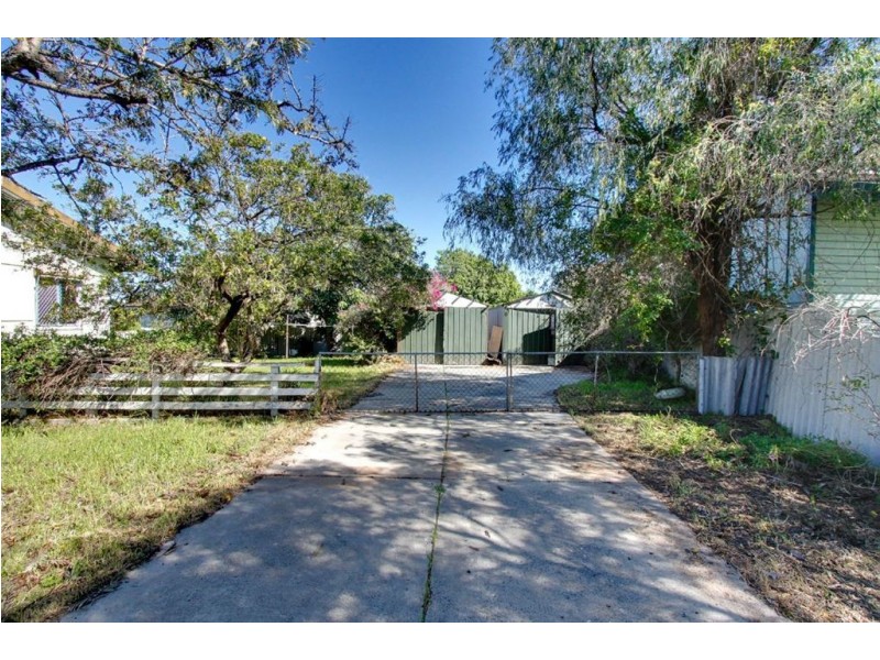 35 Grigg Place, Hilton WA 6163