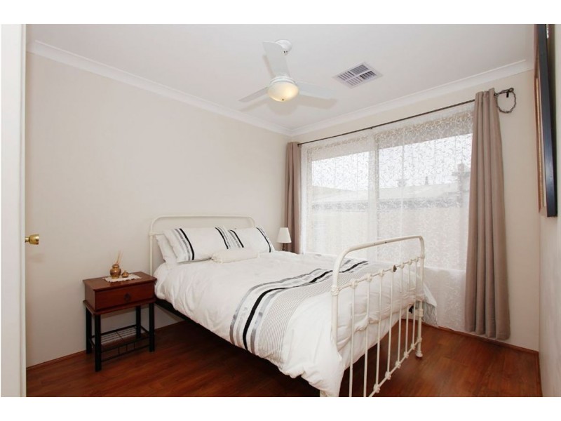 85 West Churchill Avenue, Munster WA 6166