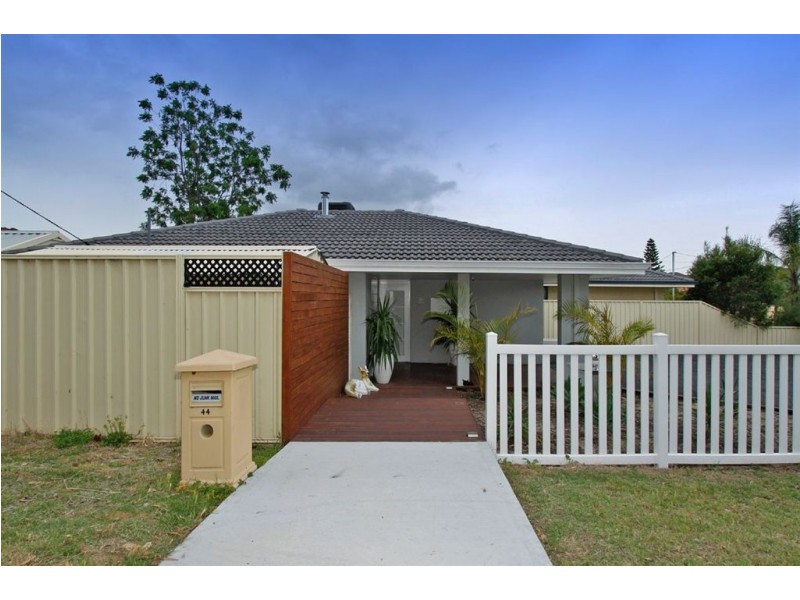 44 Derinton Way, Hamilton Hill WA 6163