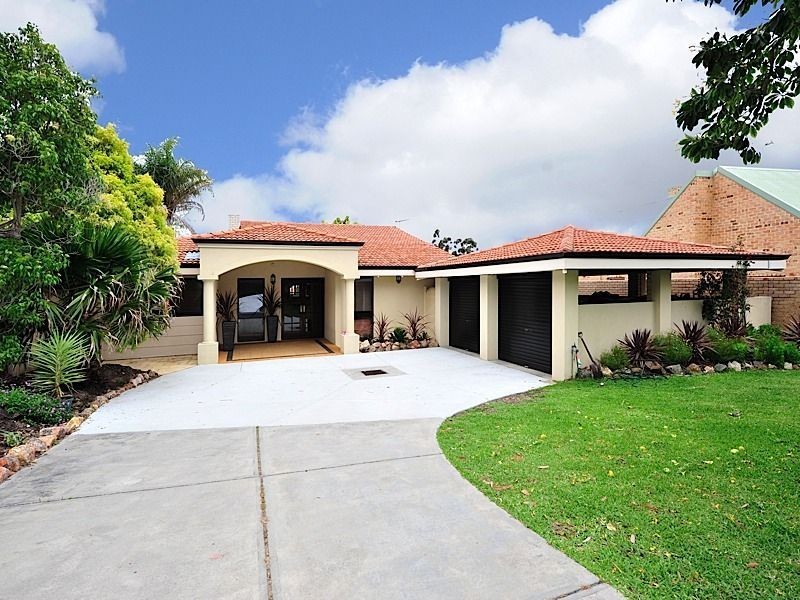 32 Langley Way, Booragoon WA 6154