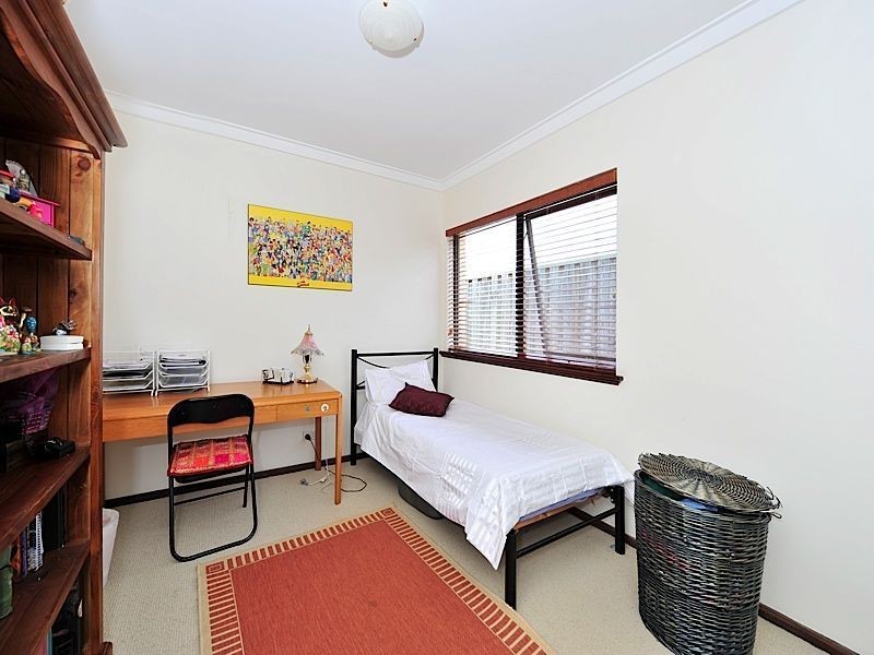 32 Langley Way, Booragoon WA 6154