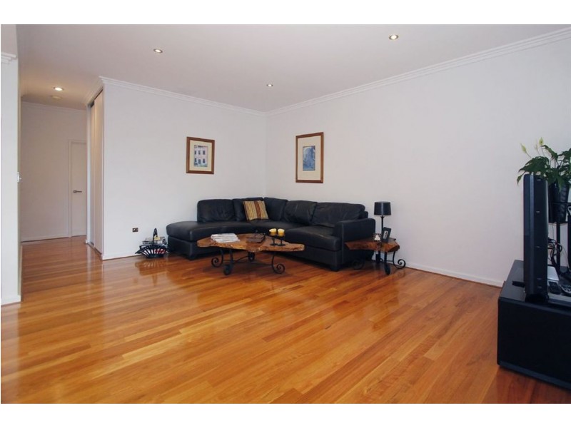 3/11 Katsura Gardens, Munster WA 6166