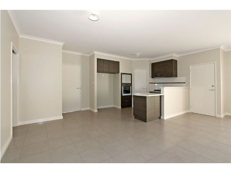 2/1 Gerovich Way, Spearwood WA 6163