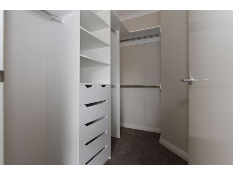 2/1 Gerovich Way, Spearwood WA 6163