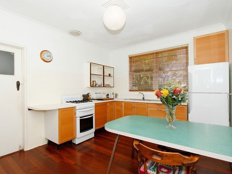 6 Mortlock Street, Hamilton Hill WA 6163