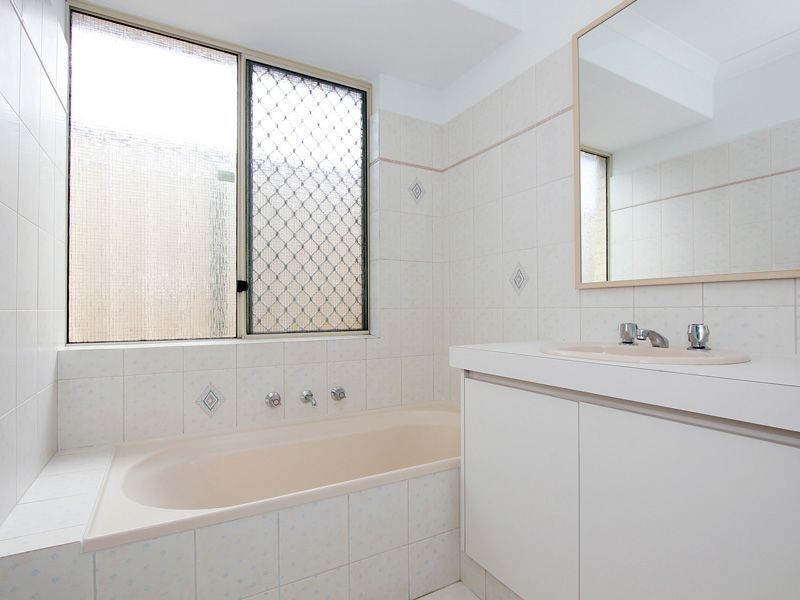 20b Carrello Circuit, Coogee WA 6166