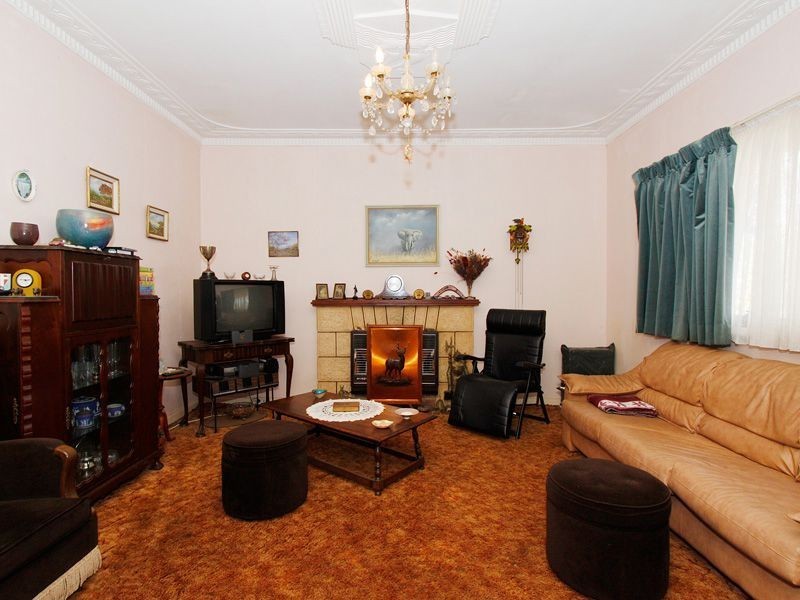 128 Healy Road, Hamilton Hill WA 6163