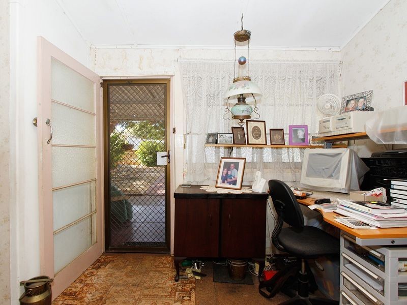 128 Healy Road, Hamilton Hill WA 6163