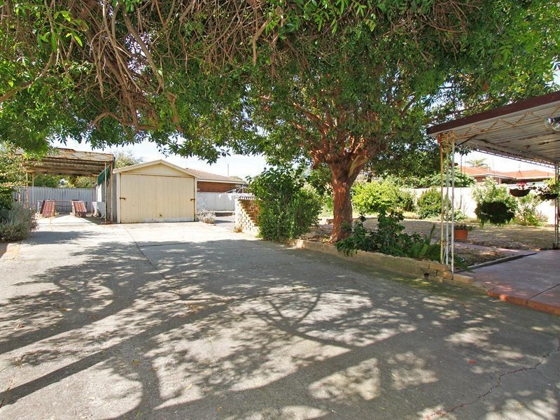 128 Healy Road, Hamilton Hill WA 6163