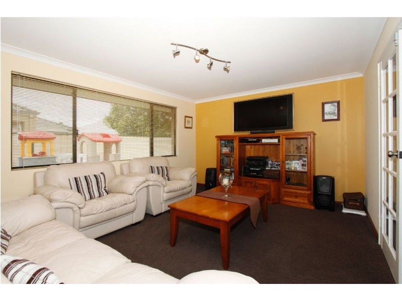 7 Domain Circle, Success WA 6164