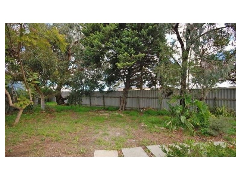 176 Forrest Road, Hamilton Hill WA 6163