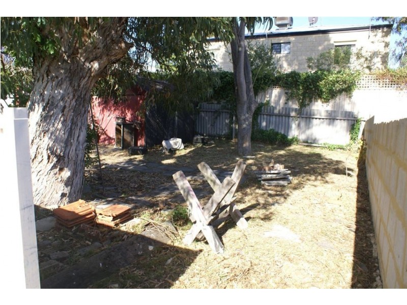 6 Davon Street, Hamilton Hill WA 6163