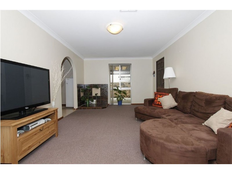 69 Bourbon Street, Hamilton Hill WA 6163