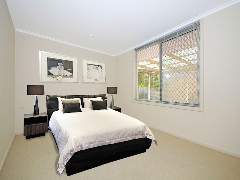 17 Michael Street, Beaconsfield WA 6162
