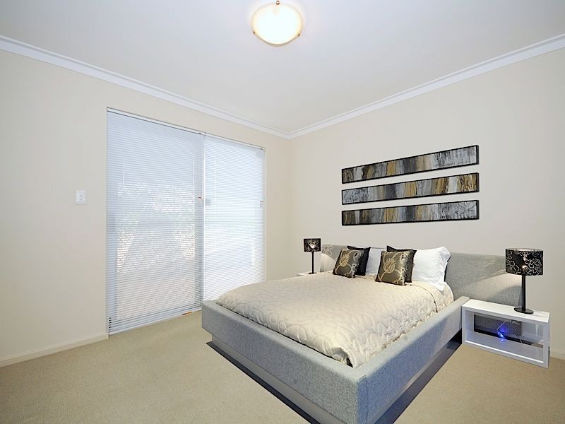 17 Michael Street, Beaconsfield WA 6162