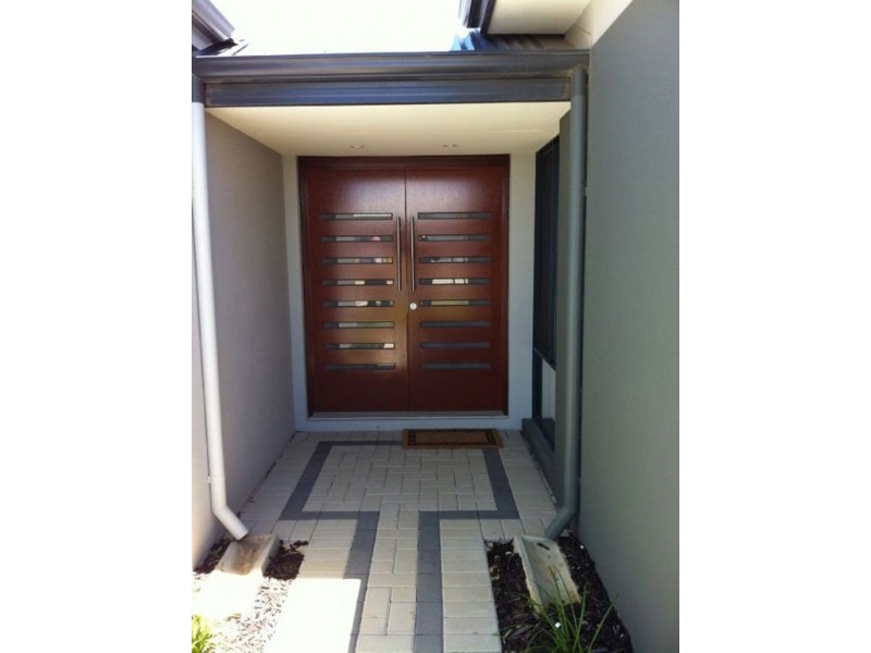 14 Liriope PWY, Sinagra WA 6065