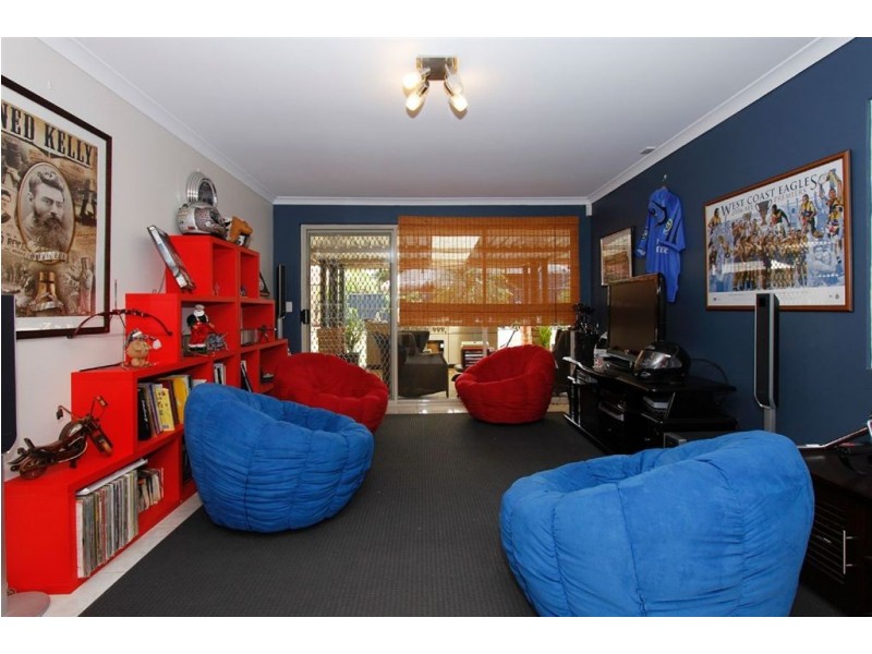 11 Constitution Gardens, Bibra Lake WA 6163