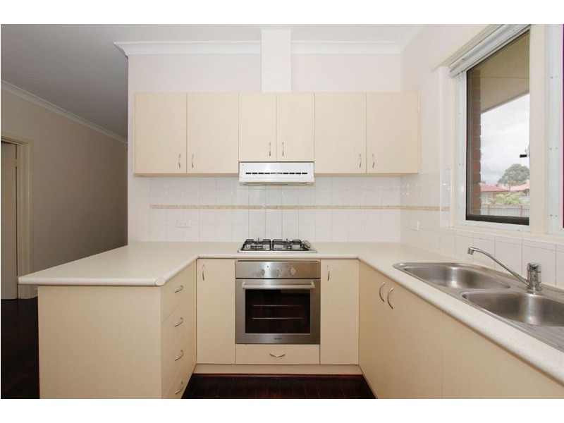 18 Oswald Street, Coolbellup WA 6163