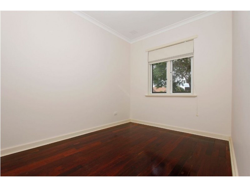 18 Oswald Street, Coolbellup WA 6163