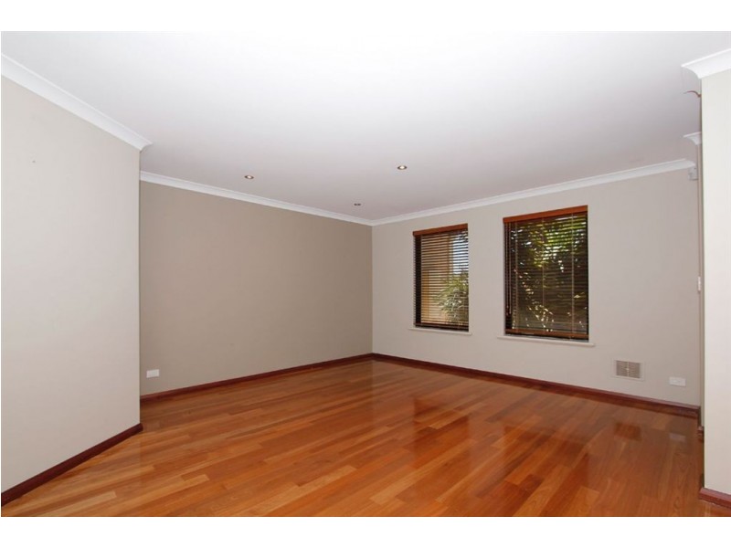 6 Bonito Place, Yangebup WA 6164