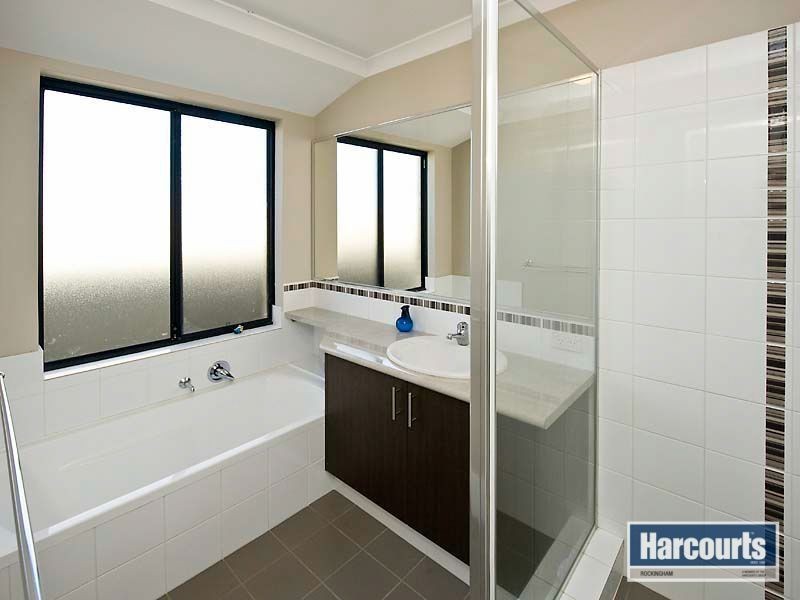 14 Waterfront Parkway, Shoalwater WA 6169