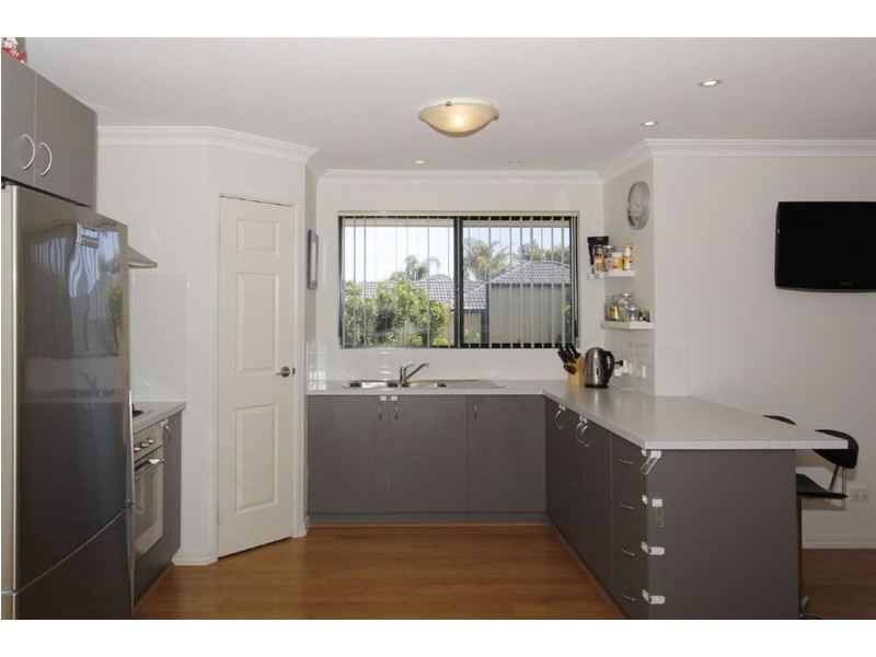 35a Frederick Road, Hamilton Hill WA 6163