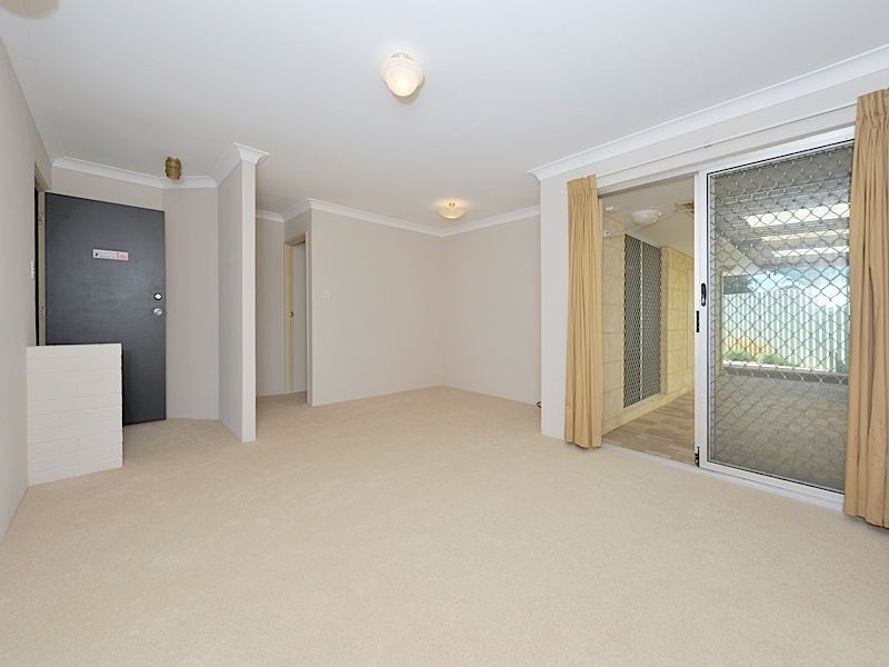 12 Townsend Street, Rockingham WA 6168