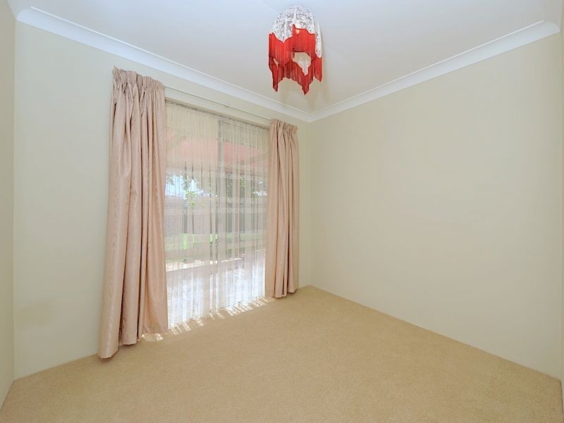 12 Townsend Street, Rockingham WA 6168