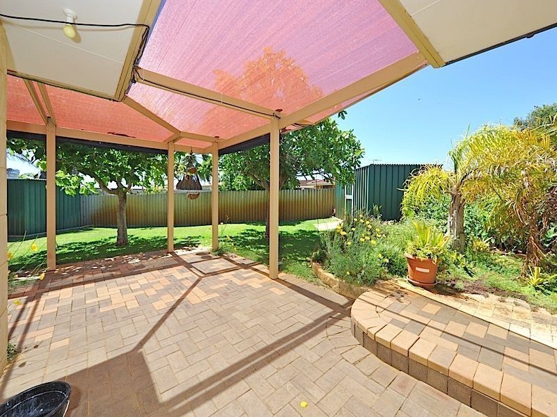 12 Townsend Street, Rockingham WA 6168