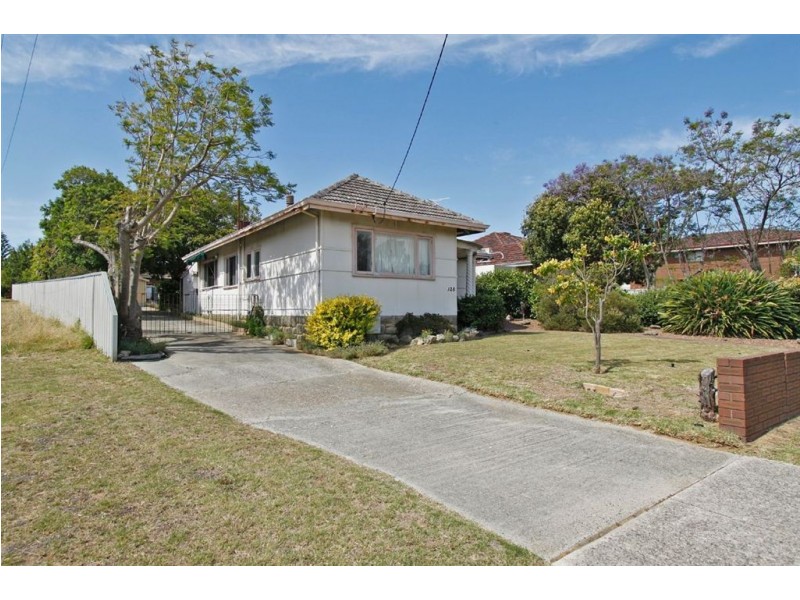 128 Healy Road, Hamilton Hill WA 6163