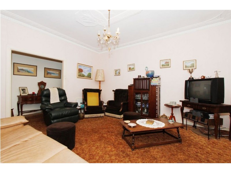 128 Healy Road, Hamilton Hill WA 6163
