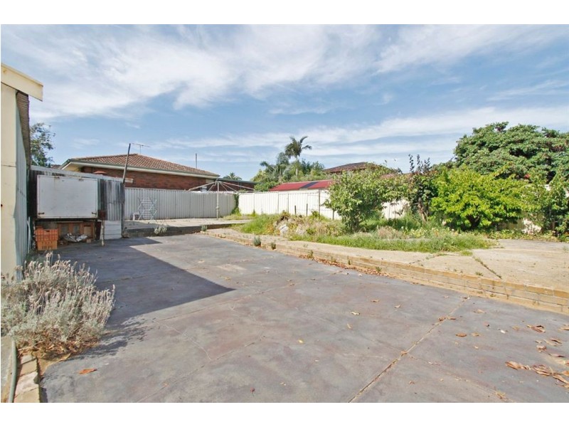 128 Healy Road, Hamilton Hill WA 6163