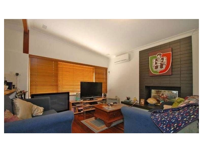 176 Forrest Road, Hamilton Hill WA 6163