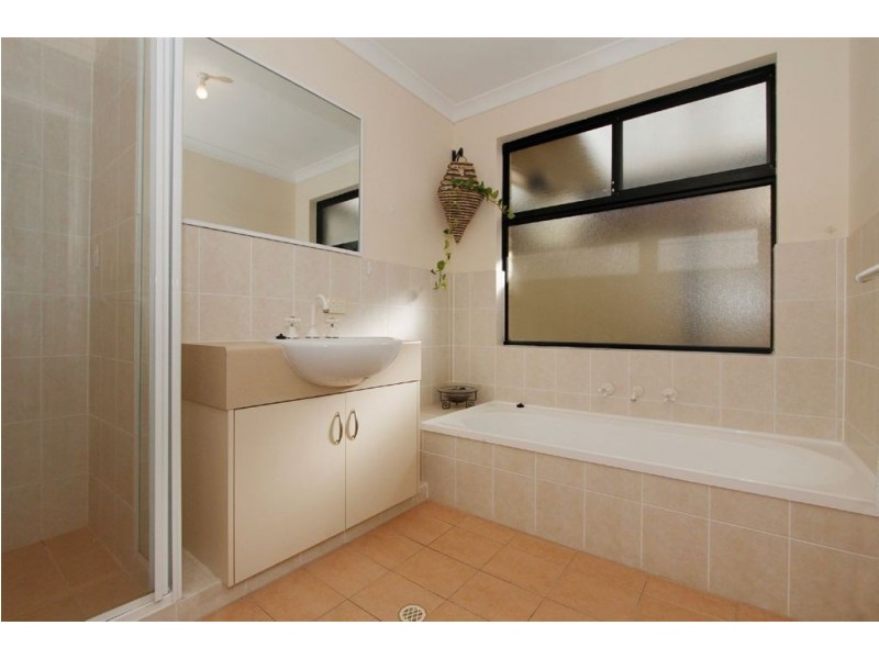 31 Amalfi Crest, Yangebup WA 6164