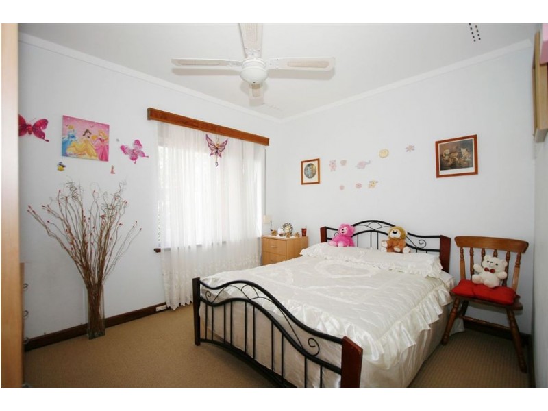 5 Glendower Way, Spearwood WA 6163